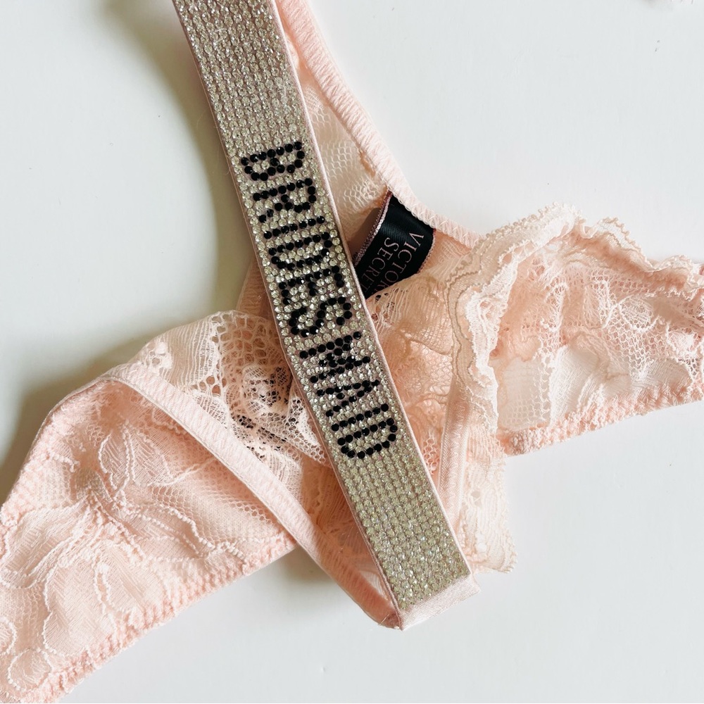 32C SMALL Victoria’s Secret blush pink bra set - Picture 6 of 9